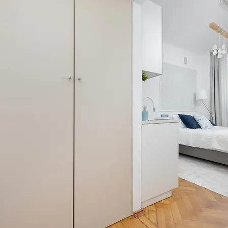 J&W Apartments Studio Solidarnosci Warsaw Exterior photo
